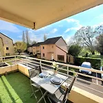 Cozy Pool View Of Cite Des Vins شقة *