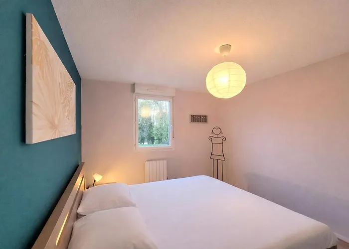 Cozy Pool View Of Cite Des Vins Διαμέρισμα Μπον