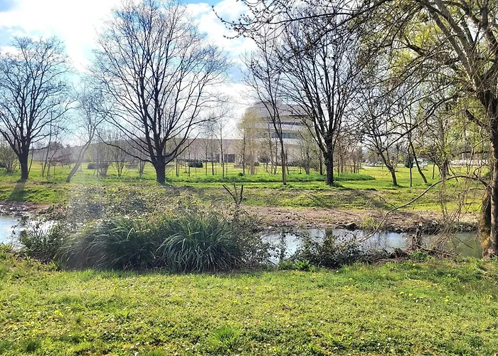 Διαμέρισμα Cozy Pool View Of Cite Des Vins Μπον